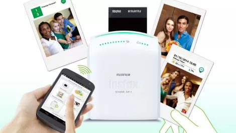 Hands-on Review: Instax Sharer Printer