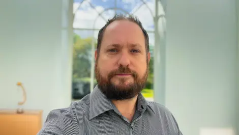 Ps bryan ross field cto at gitlab